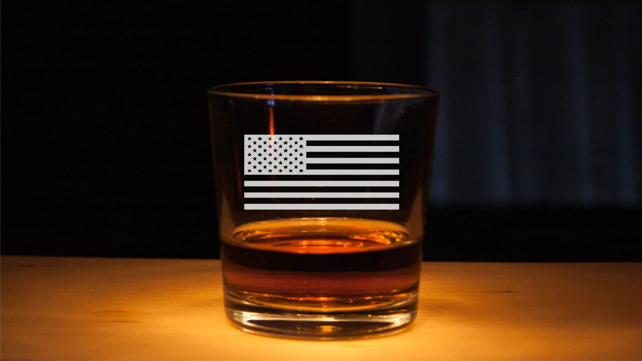 8 Patriotic Whiskey Glasses That Will Give You The Flag-Waving Feeling