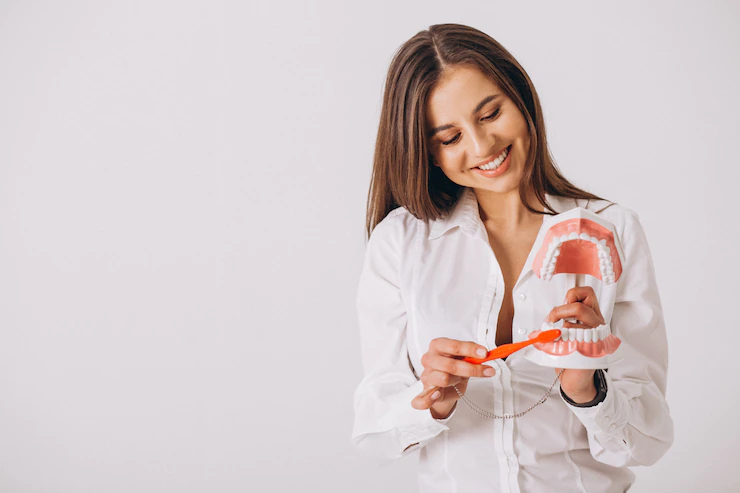 Dentist: Benefits Of Regular Dental Checkups And Cleanings