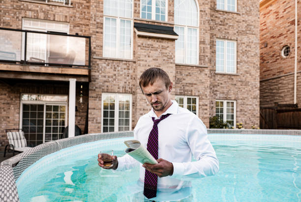 What Services Are Offered by Pool Management Companies?
