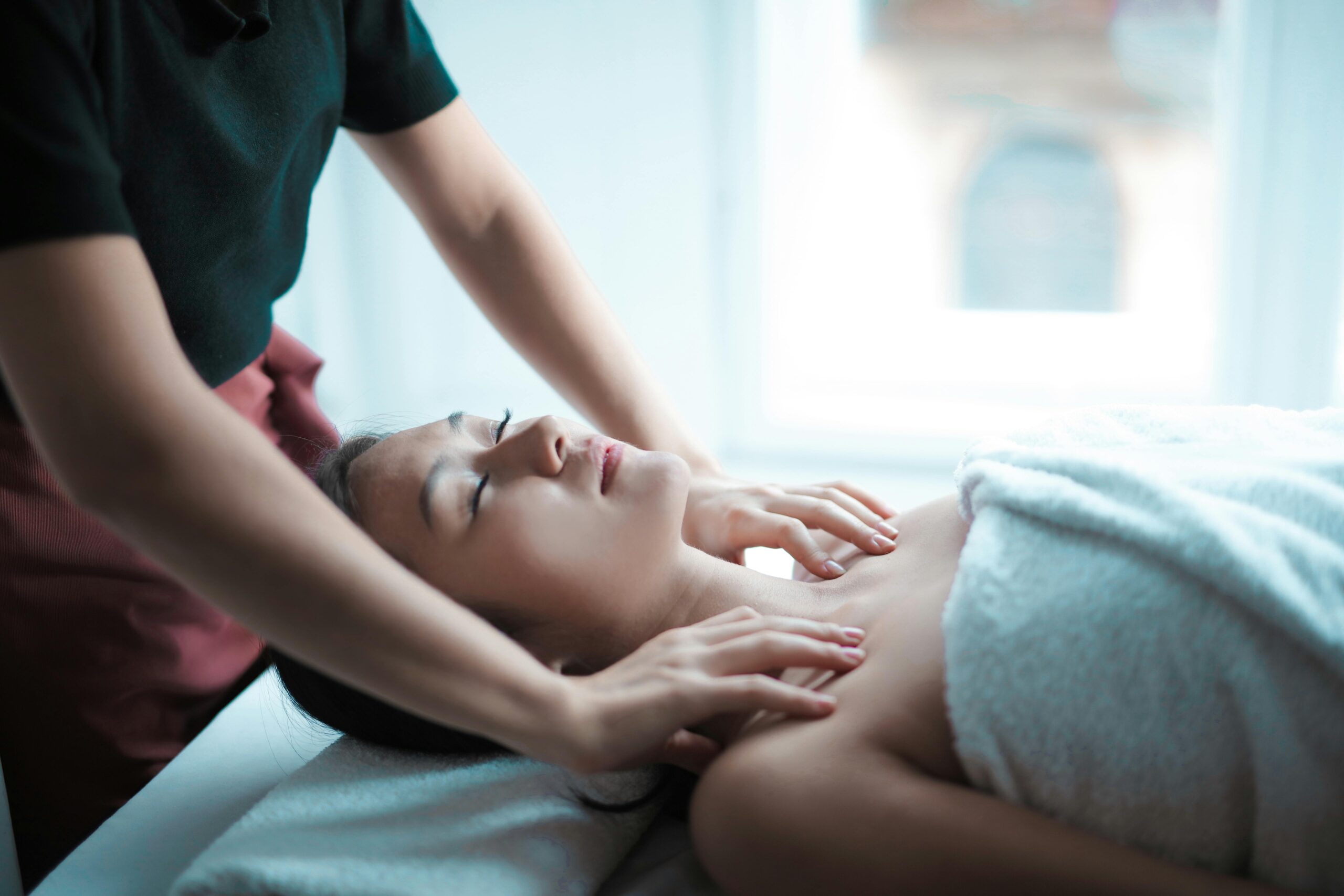 Sofwave Skin Tightening Treatment: A Non-Invasive Alternative for Sacramento Patients